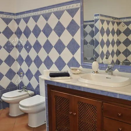 Turisticos Espinel * Ρόντα